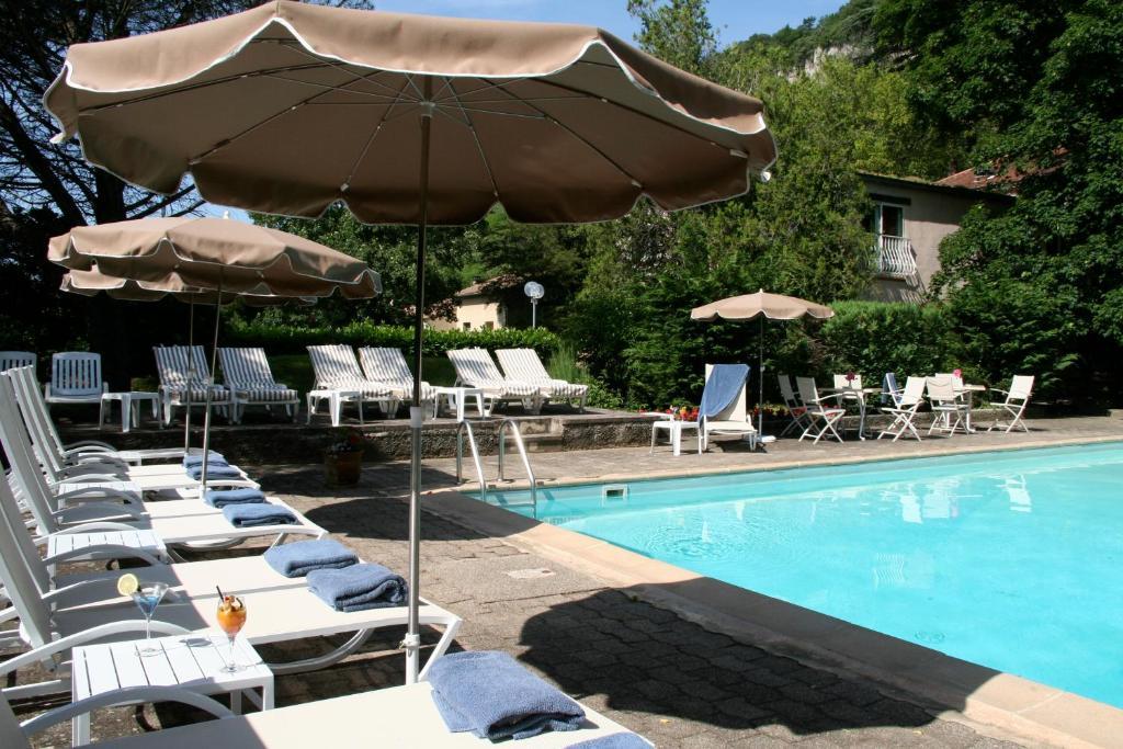 Le Cedre De Soyons Hotel Екстериор снимка